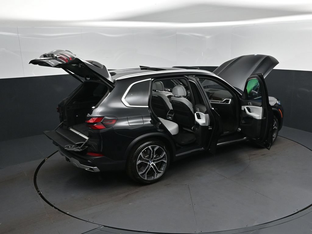 Certified 2024 BMW X5 xDrive50e w/ Premium Package AWD/4WD image 49