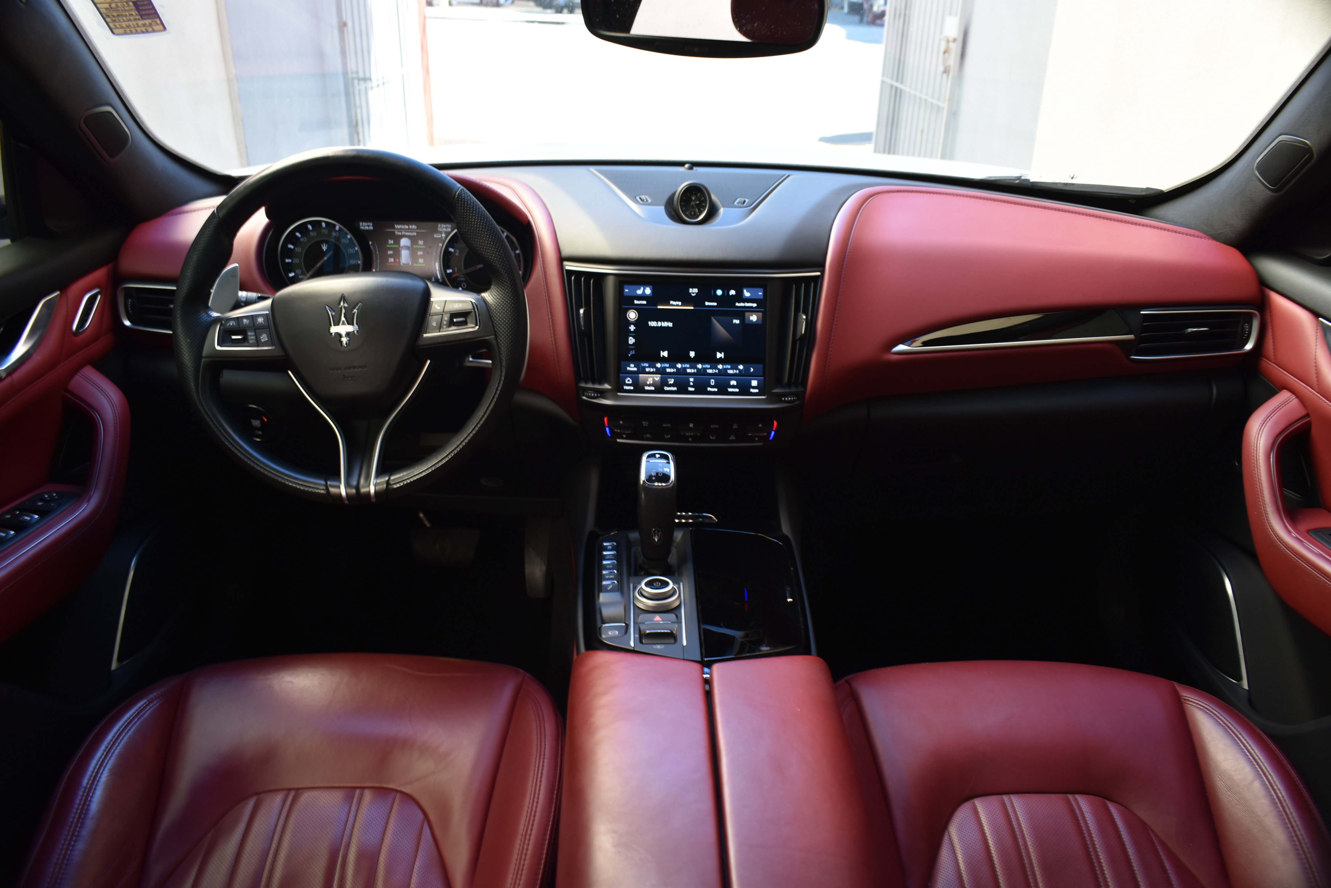 Used 2023 Maserati Levante Modena AWD/4WD image 23