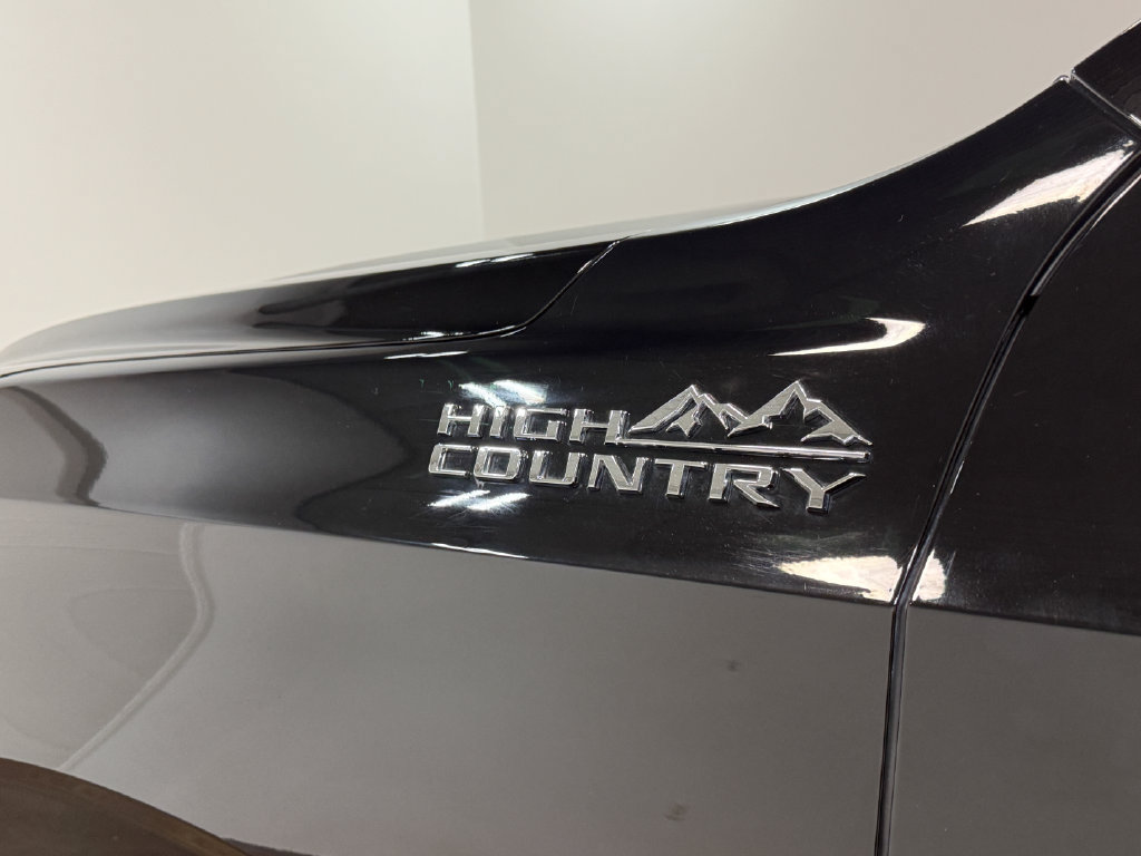 Used 2023 Chevrolet Tahoe High Country AWD/4WD image 53