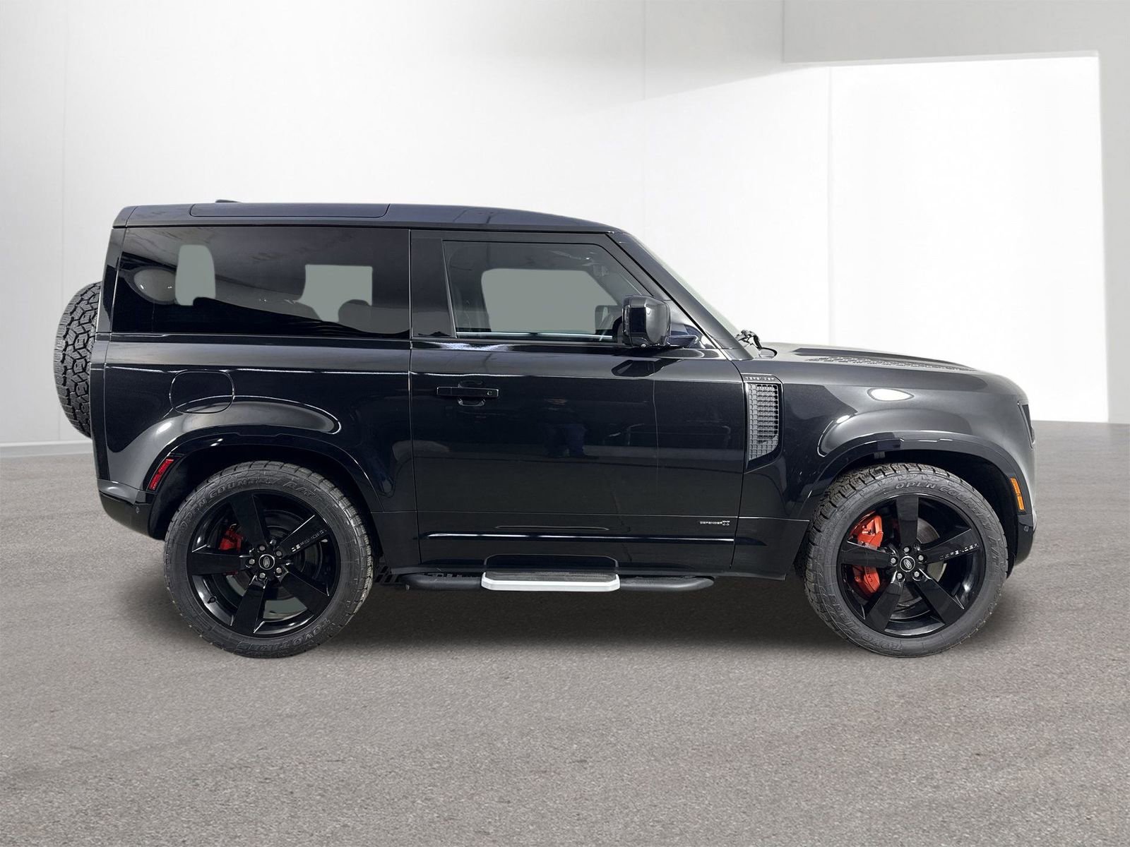Used 2022 Land Rover Defender 90 X AWD/4WD image 34