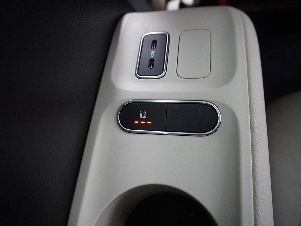 Used 2021 Mercedes-Benz GLS 580 4MATIC w/ Exclusive Trim Package image 40