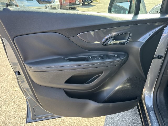 Used 2020 Buick Encore Sport Touring w/ Safety Package FWD image 21