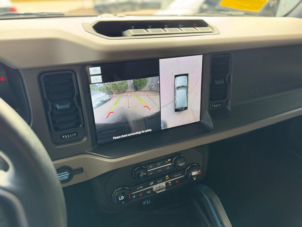 Used 2024 Ford Bronco Wildtrak AWD/4WD image 16