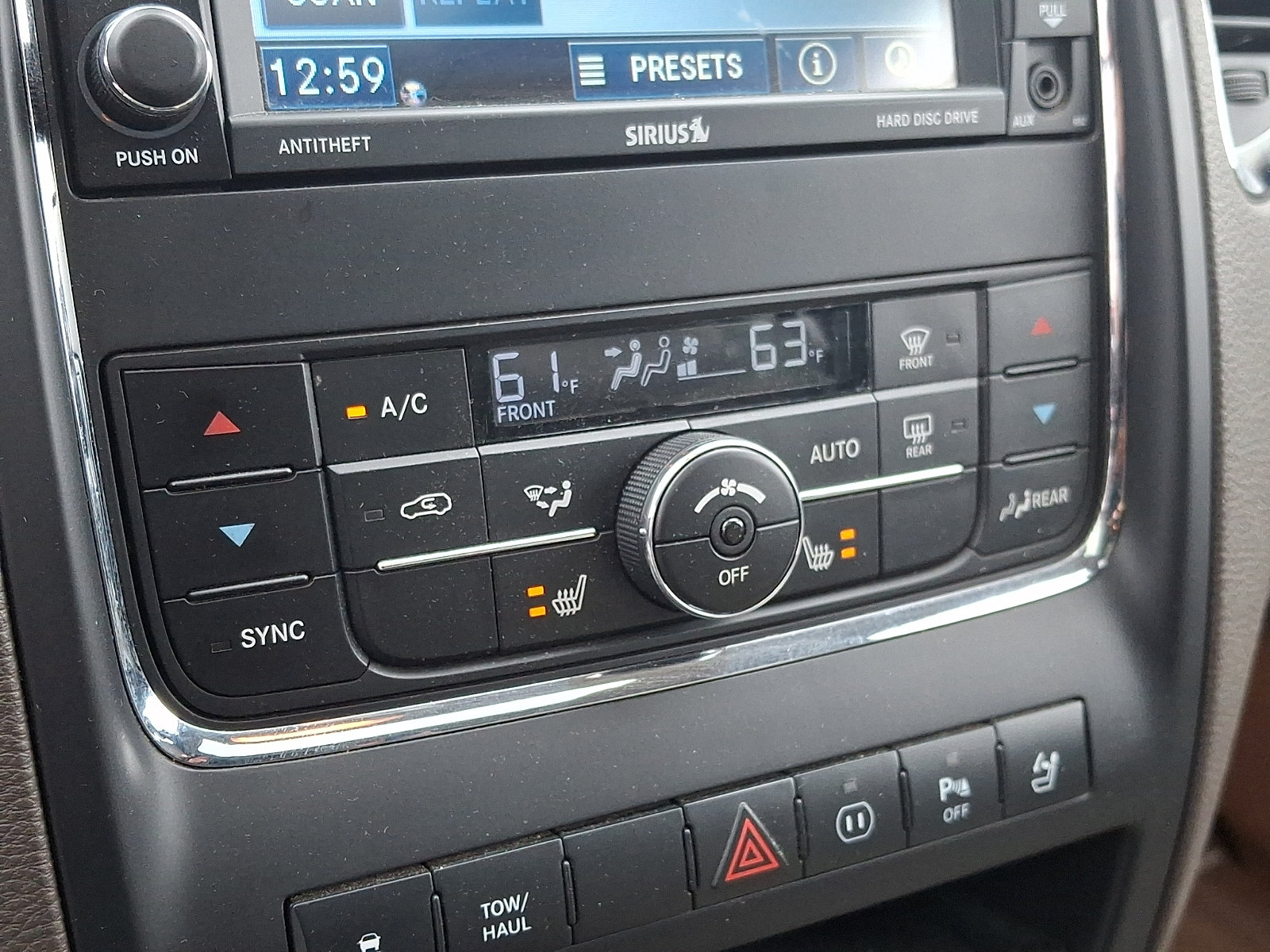 Used 2012 Dodge Durango Crew w/ Leather Interior Group AWD/4WD image 17