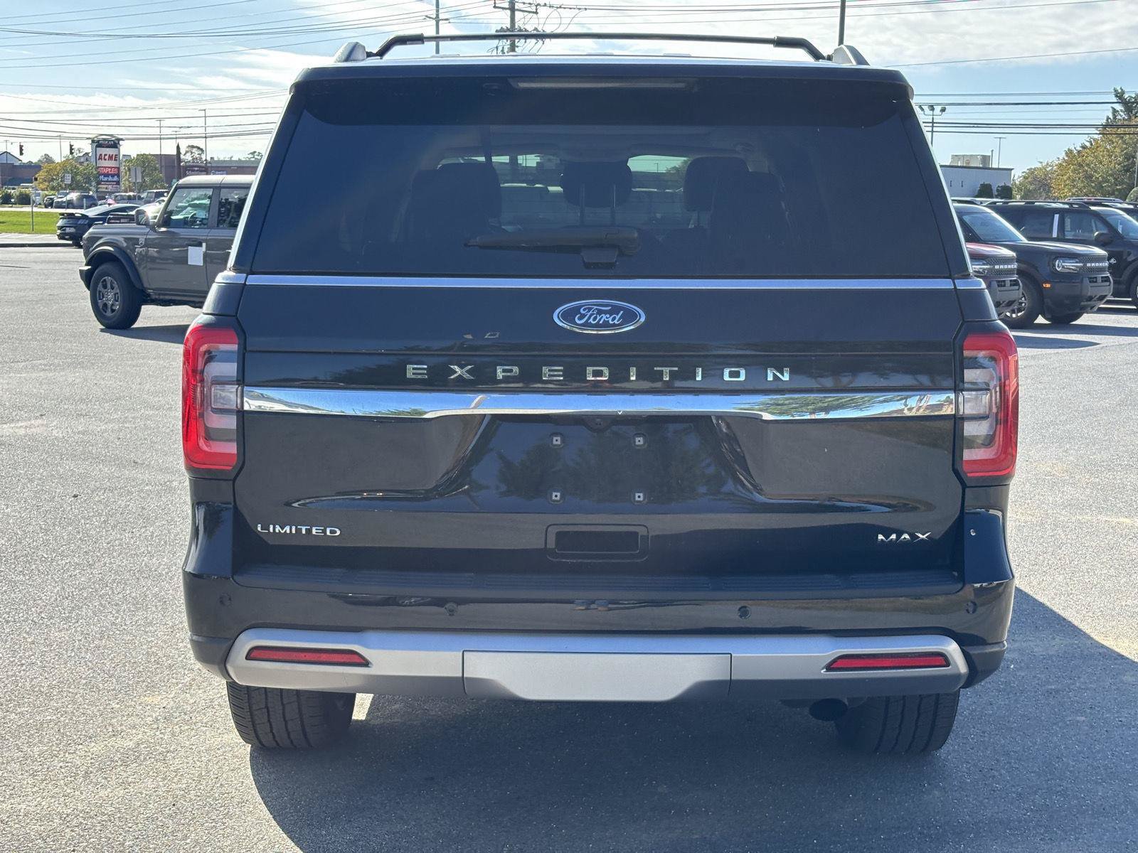 Used 2024 Ford Expedition Max Limited w/ Excursion Package AWD/4WD image 9