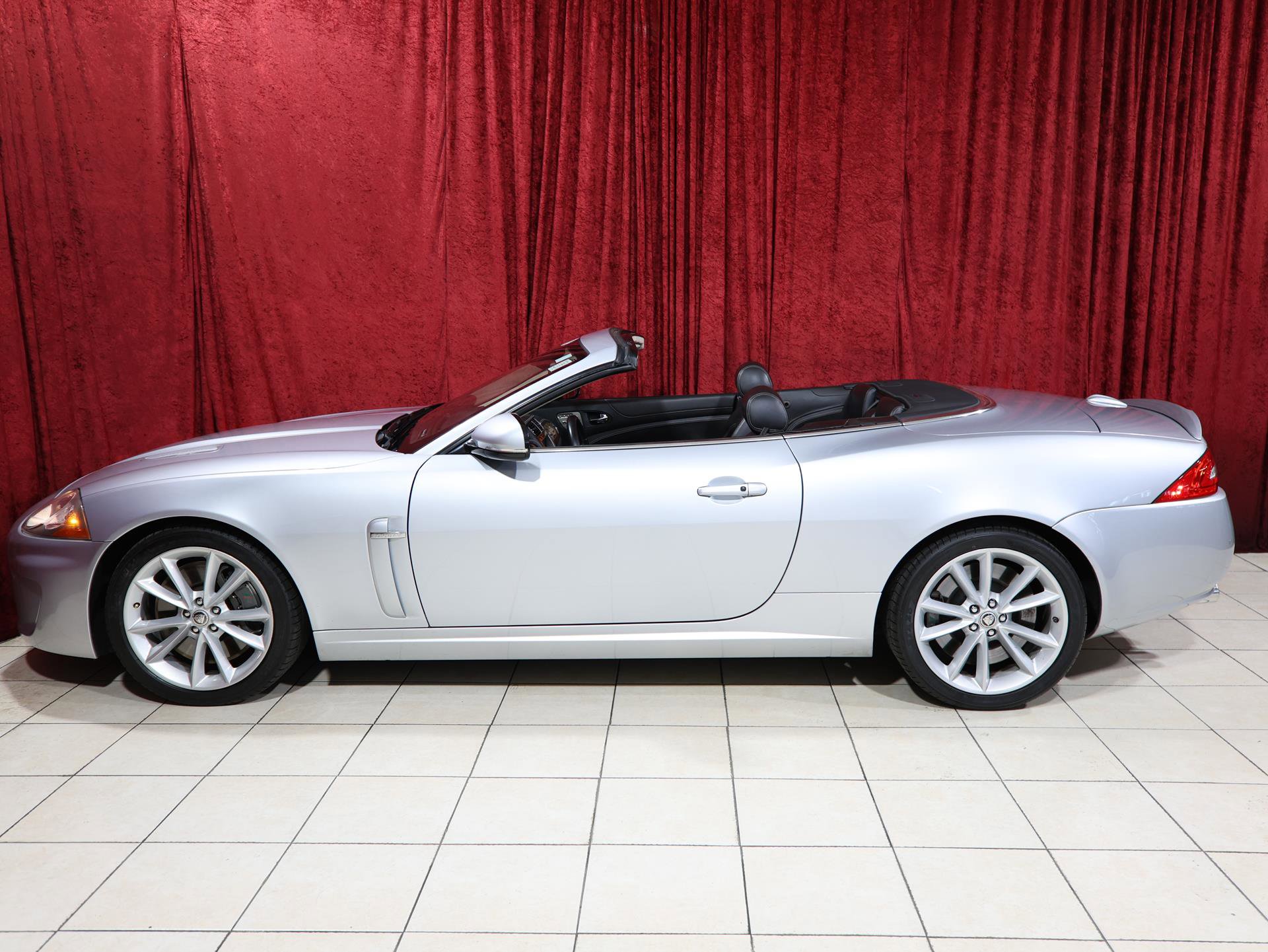 Used 2011 Jaguar XKR R image 5