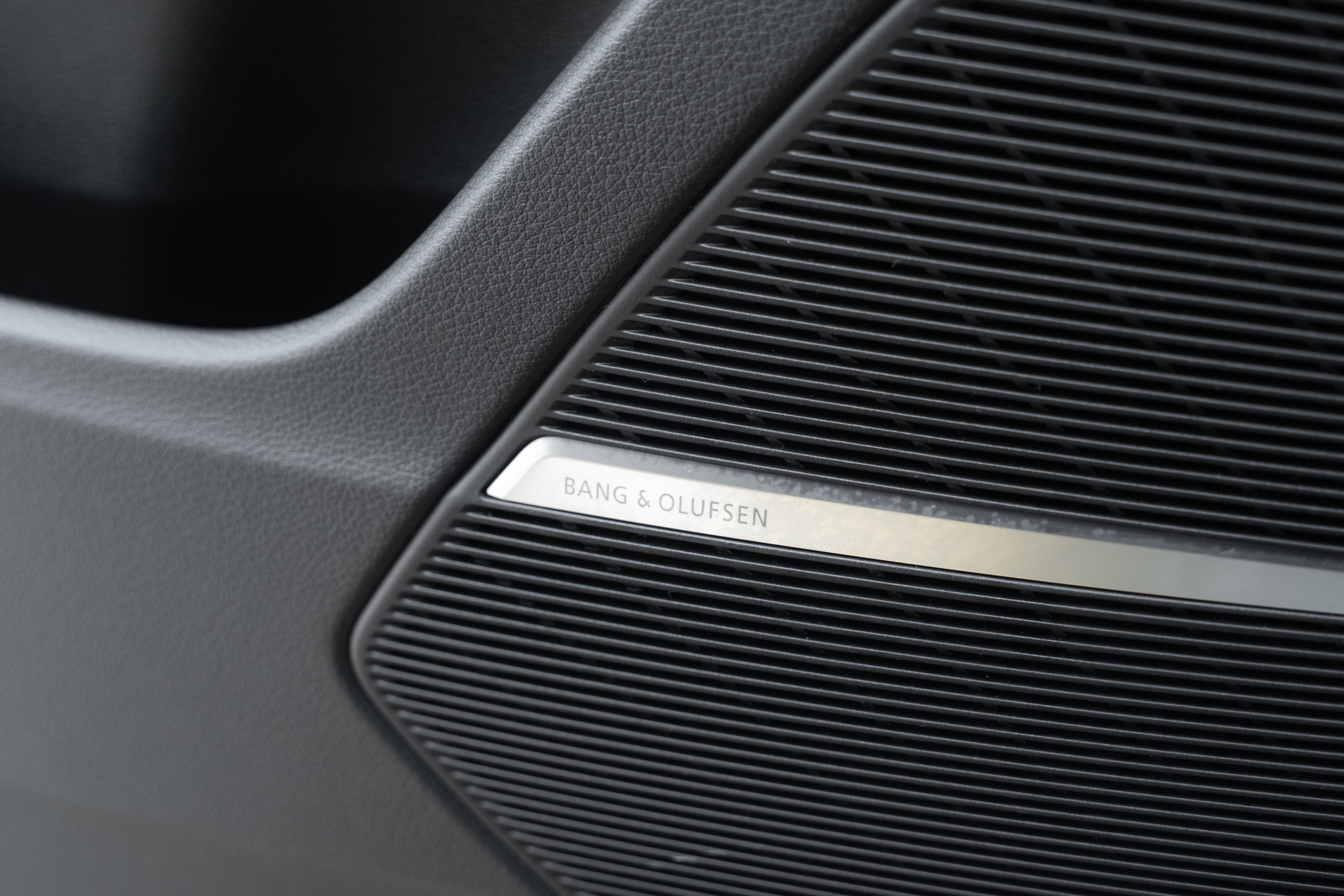 Used 2022 Audi Q8 Premium Plus w/ Premium Plus Package image 21