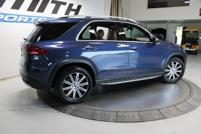 Used 2025 Mercedes-Benz GLE 450e 4MATIC image 5
