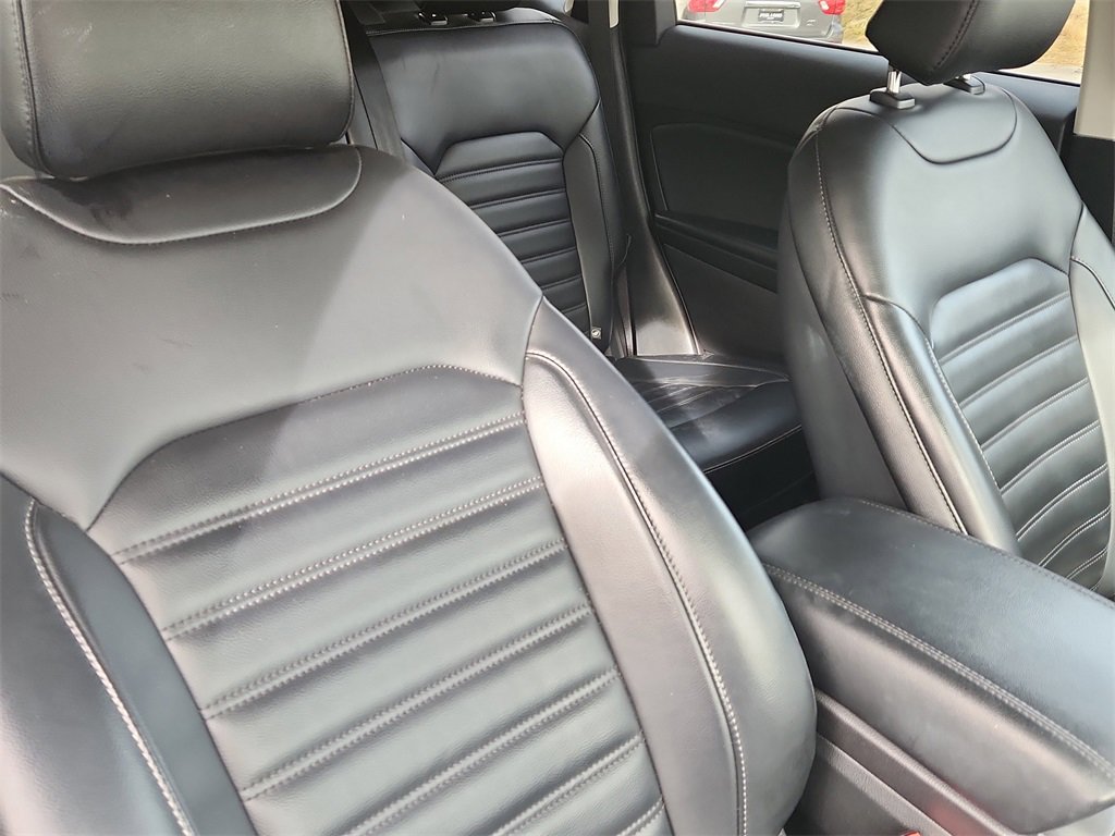 Used 2024 Ford Edge SEL w/ Convenience Package image 15