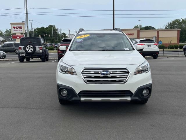Used 2017 Subaru Outback 2.5i Limited AWD/4WD image 2