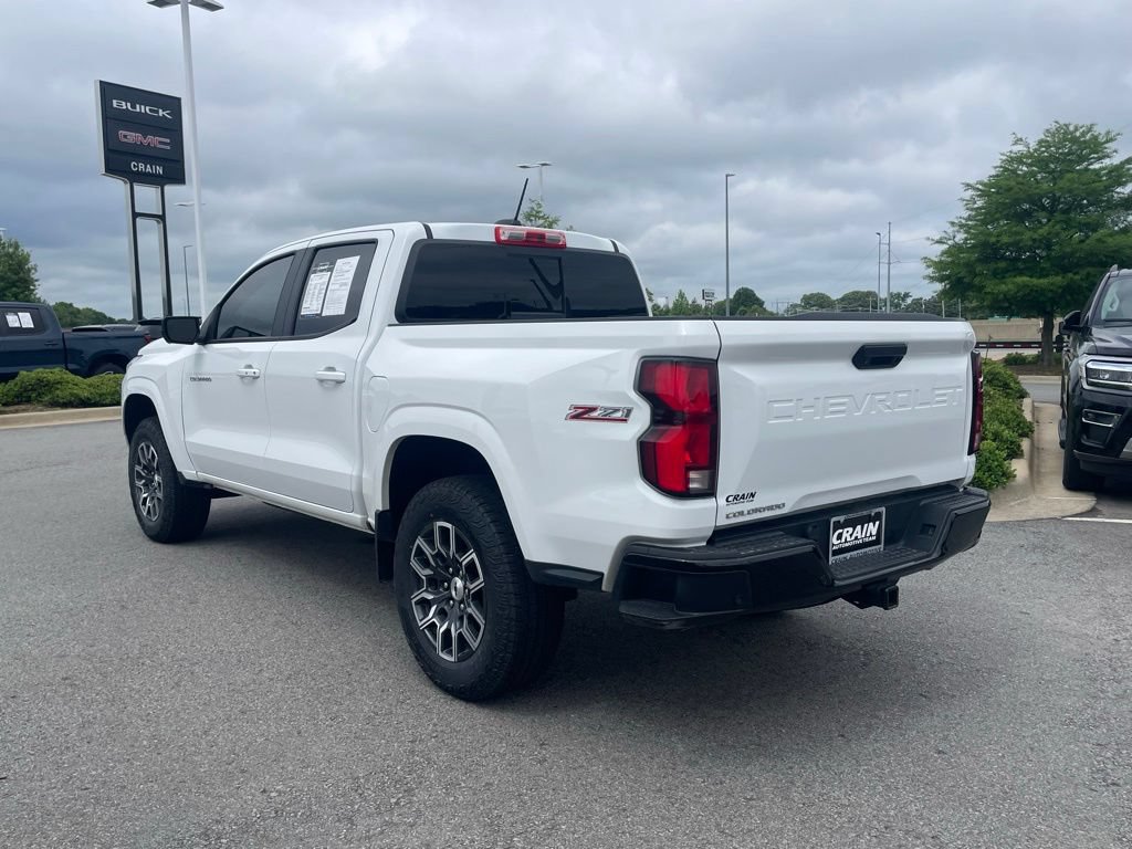 Used 2024 Chevrolet Colorado Z71 w/ Z71 Convenience Package 2 AWD/4WD image 5