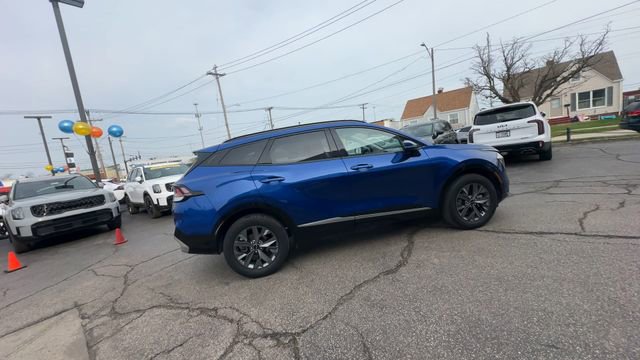 Certified 2023 Kia Sportage SX image 9