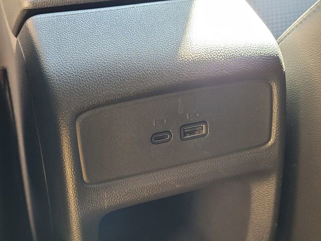 Used 2025 Chevrolet Trax LT w/ LT Convenience Package image 10