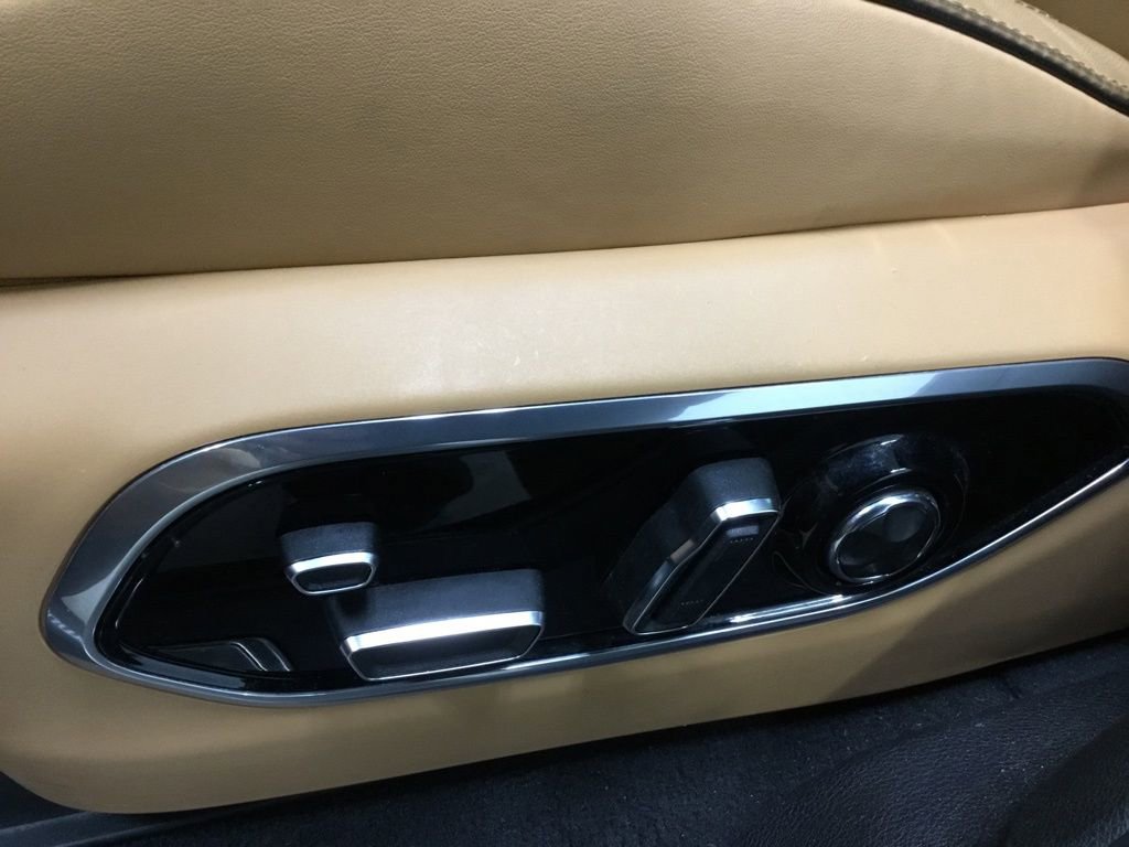 Used 2023 Jeep Grand Cherokee Summit image 9