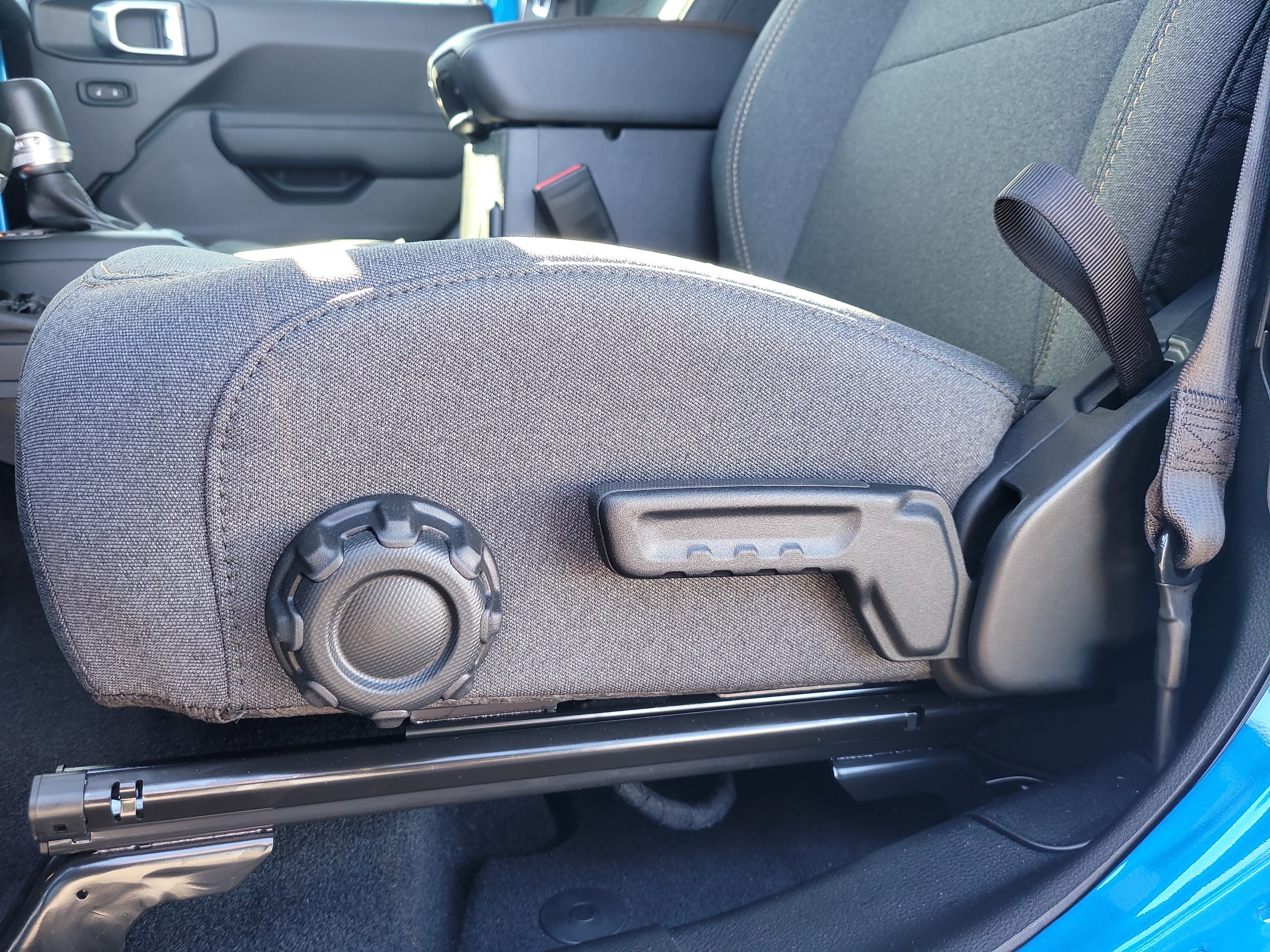 Used 2026 Jeep Wrangler Sport S image 16