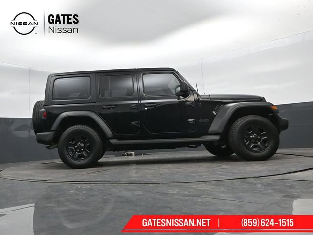Used 2023 Jeep Wrangler Sport image 33