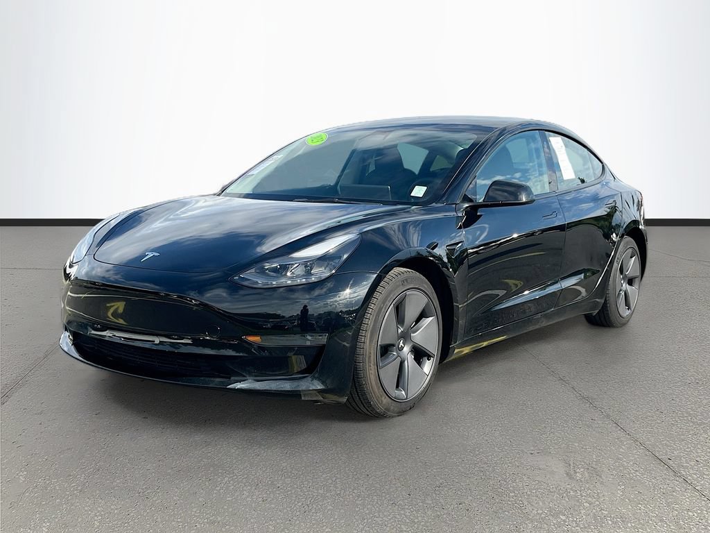 Used 2023 Tesla Model 3 Standard Range RWD image 3