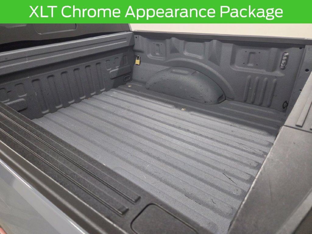 Used 2019 Ford F150 XLT w/ Equipment Group 302A Luxury AWD/4WD image 14
