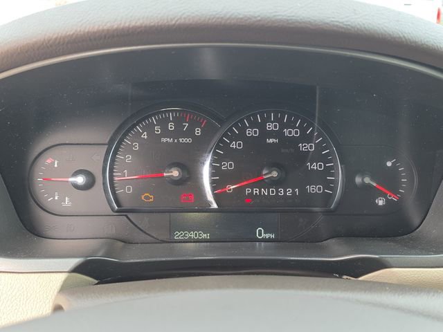 Used 2011 Cadillac DTS Luxury image 20