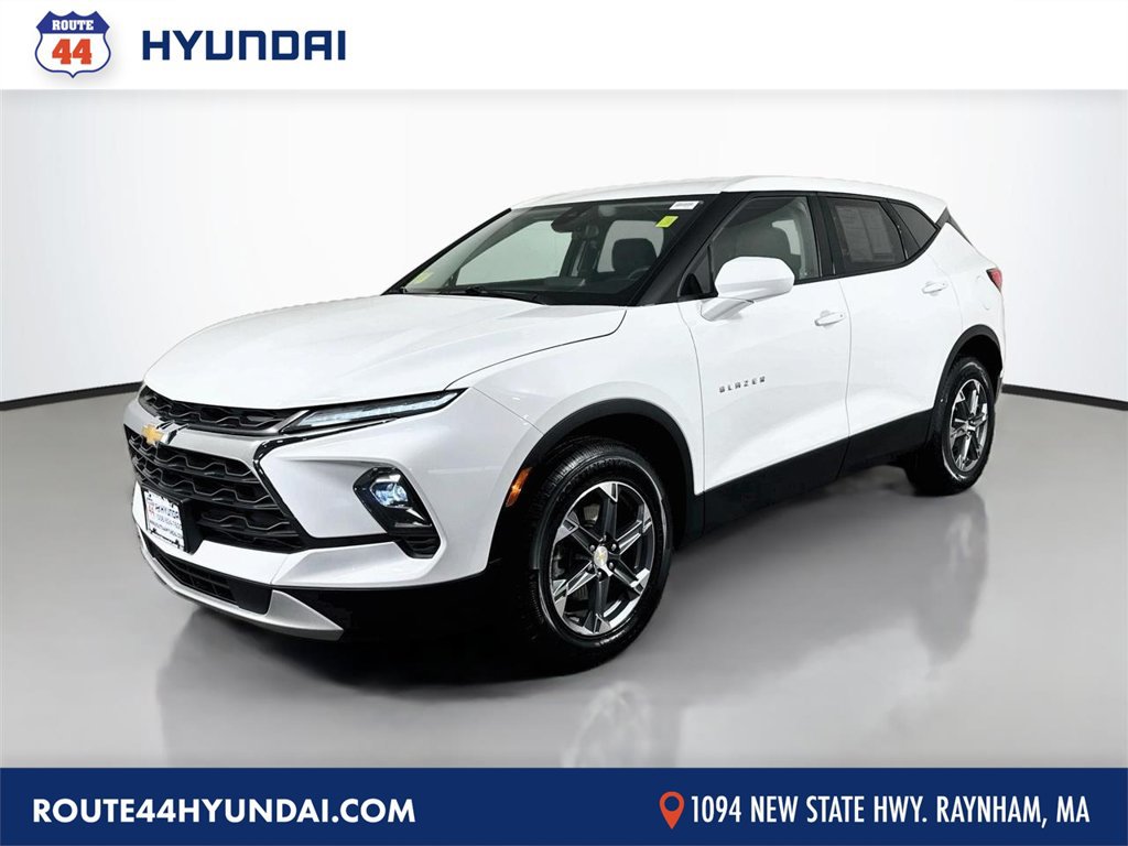 Used 2024 Chevrolet Blazer LT w/ Driver Confidence Package