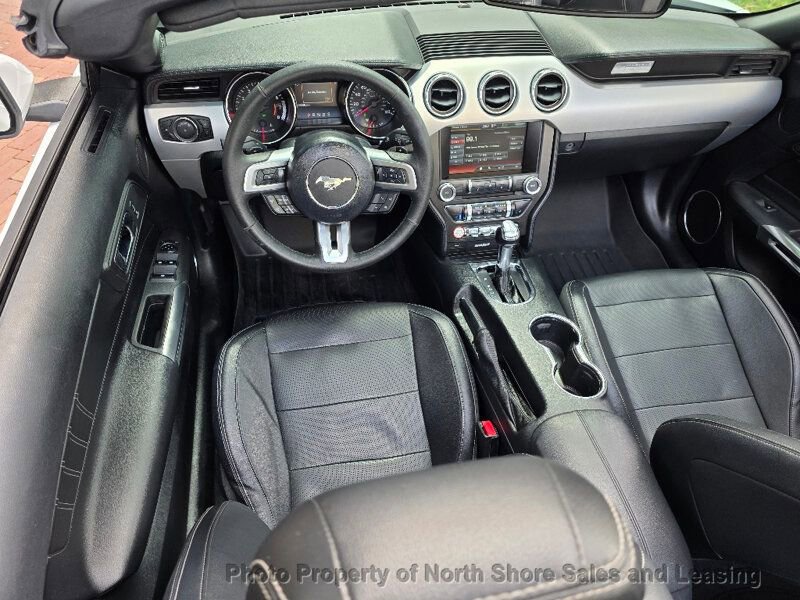 Used 2015 Ford Mustang Premium image 11