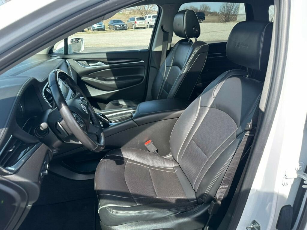 Used 2019 Buick Enclave Avenir w/ Avenir Technology Package AWD/4WD image 8