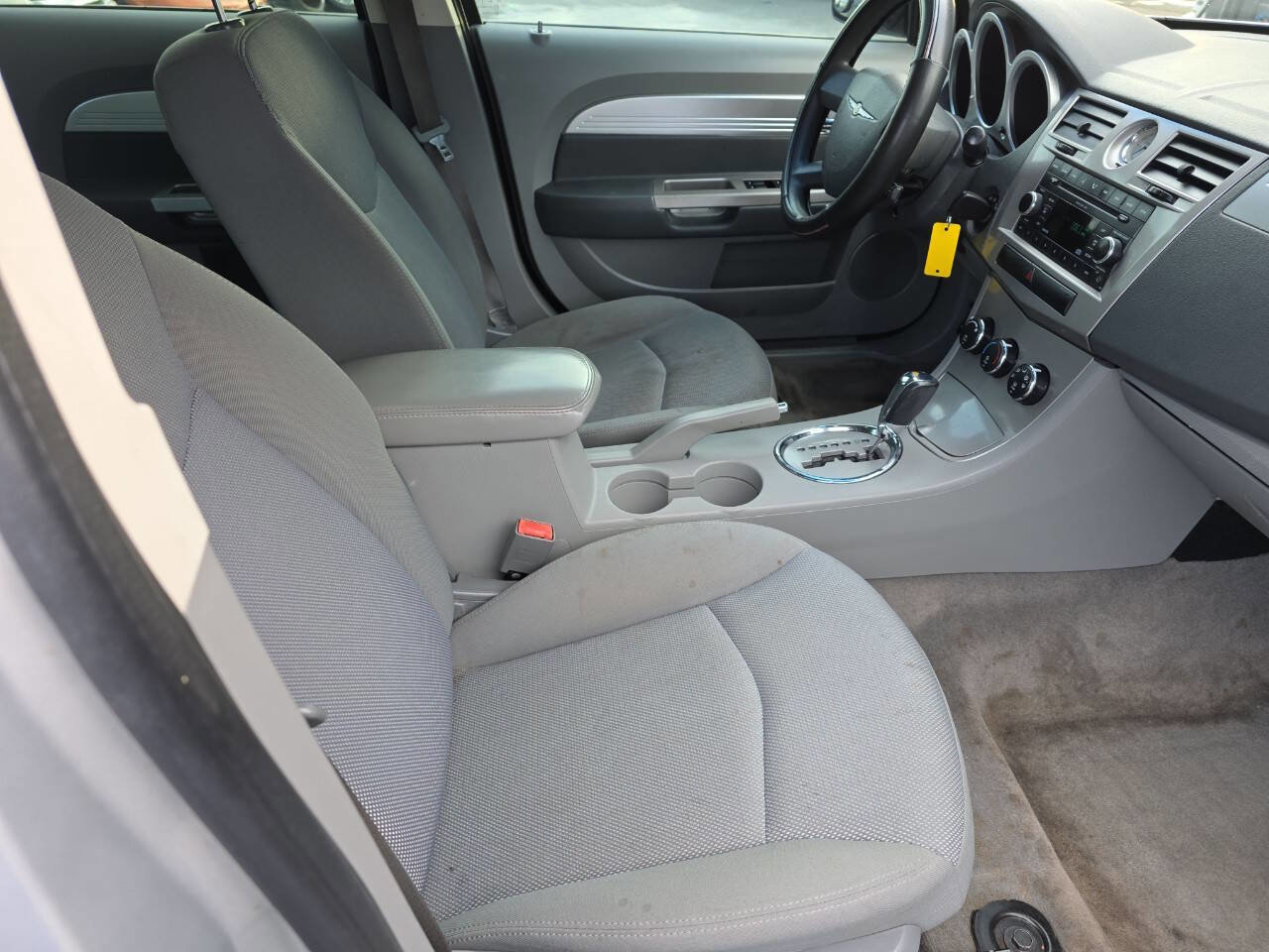 Used 2008 Chrysler Sebring Touring image 12