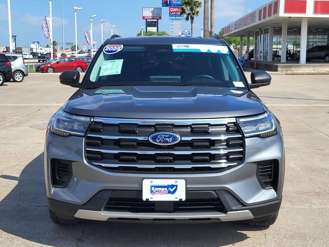 Used 2025 Ford Explorer Active image 21