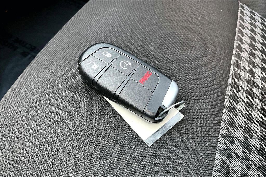 Used 2023 Dodge Challenger SXT w/ Blacktop Package image 12