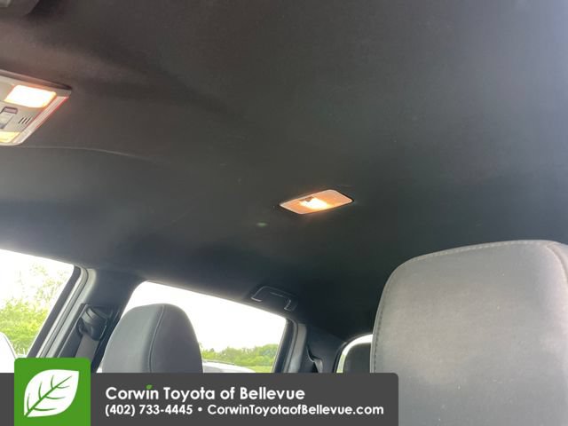 Used 2020 Toyota Tacoma TRD Off-Road w/ Blackout Package AWD/4WD image 24