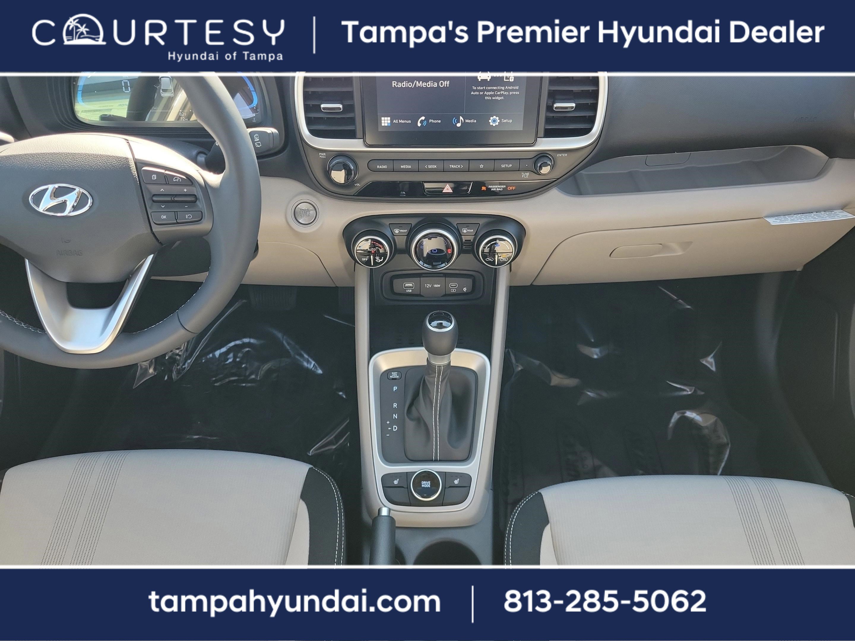 New 2026 Hyundai Venue SEL image 18