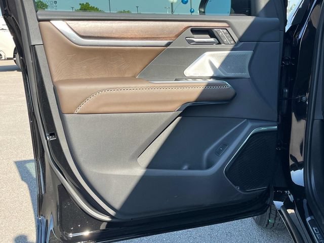 New 2026 GMC Acadia Denali Ultimate FWD image 27