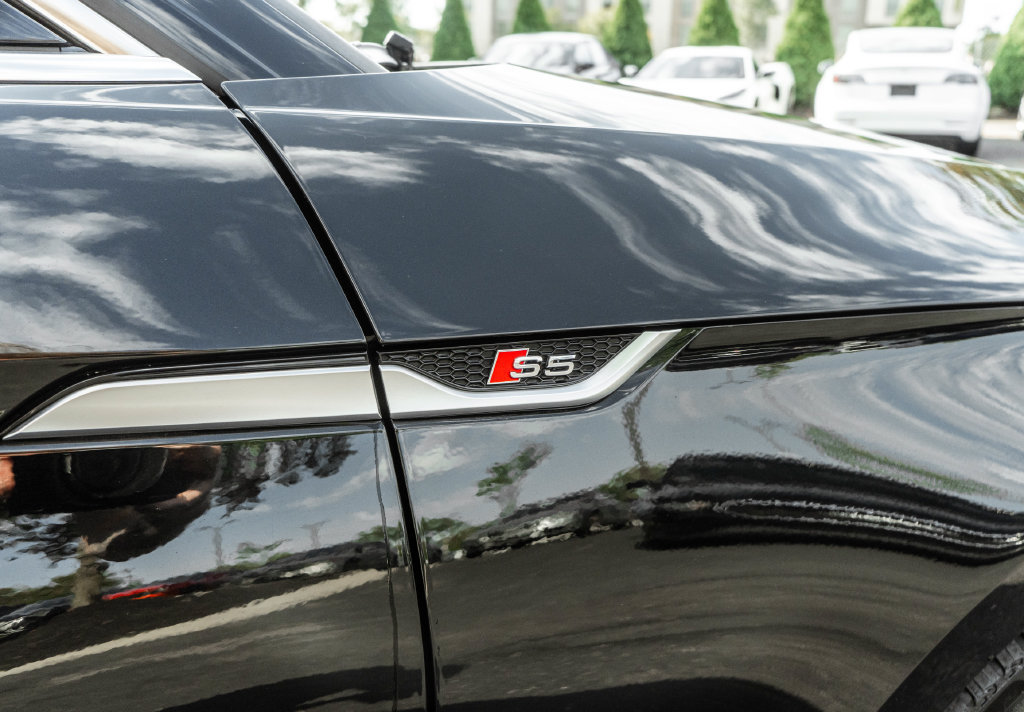 Used 2022 Audi S5 Premium Plus w/ Premium Plus Package AWD/4WD image 4