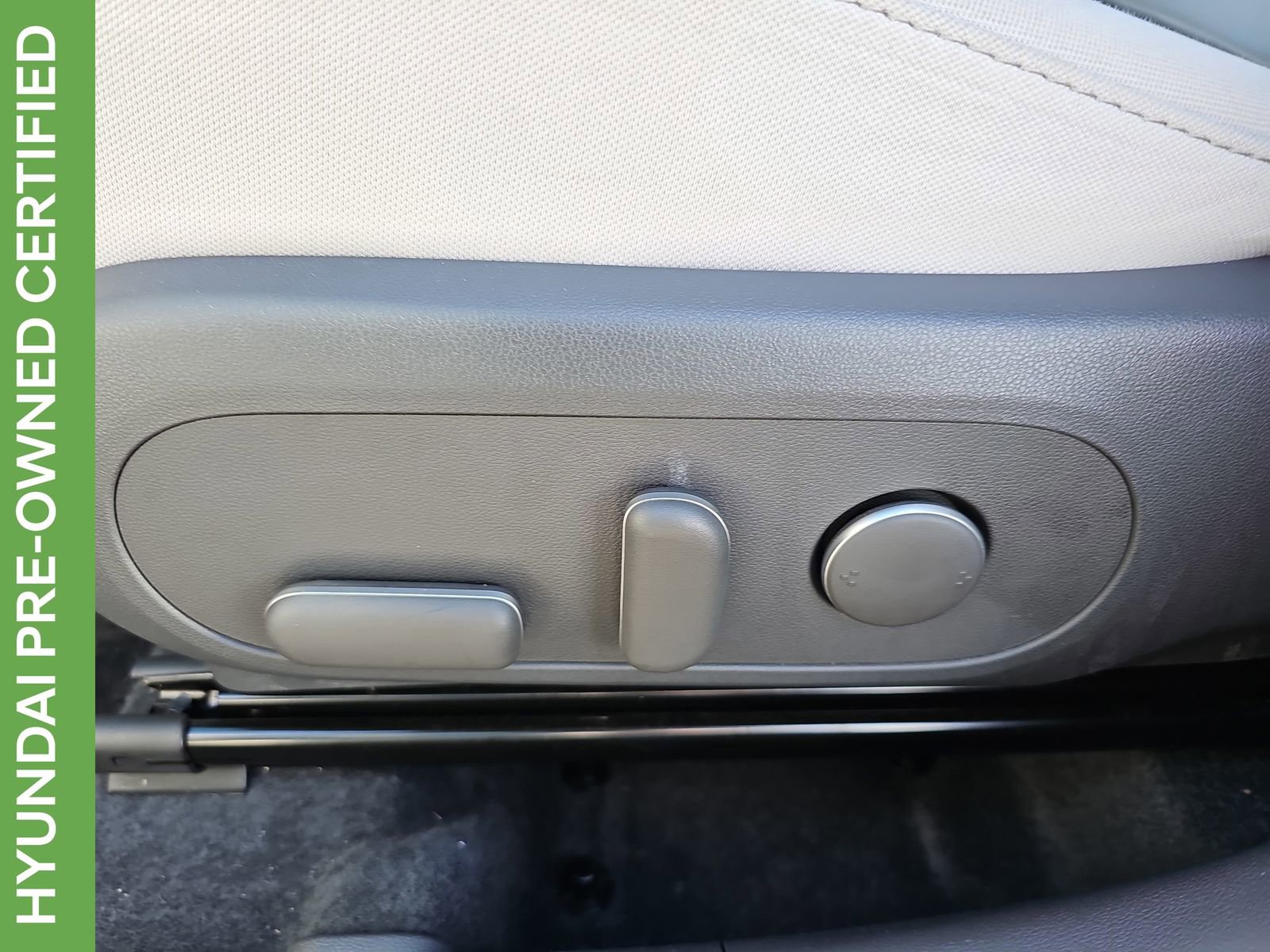 Certified 2024 Hyundai Kona SEL w/ Convenience Package image 33