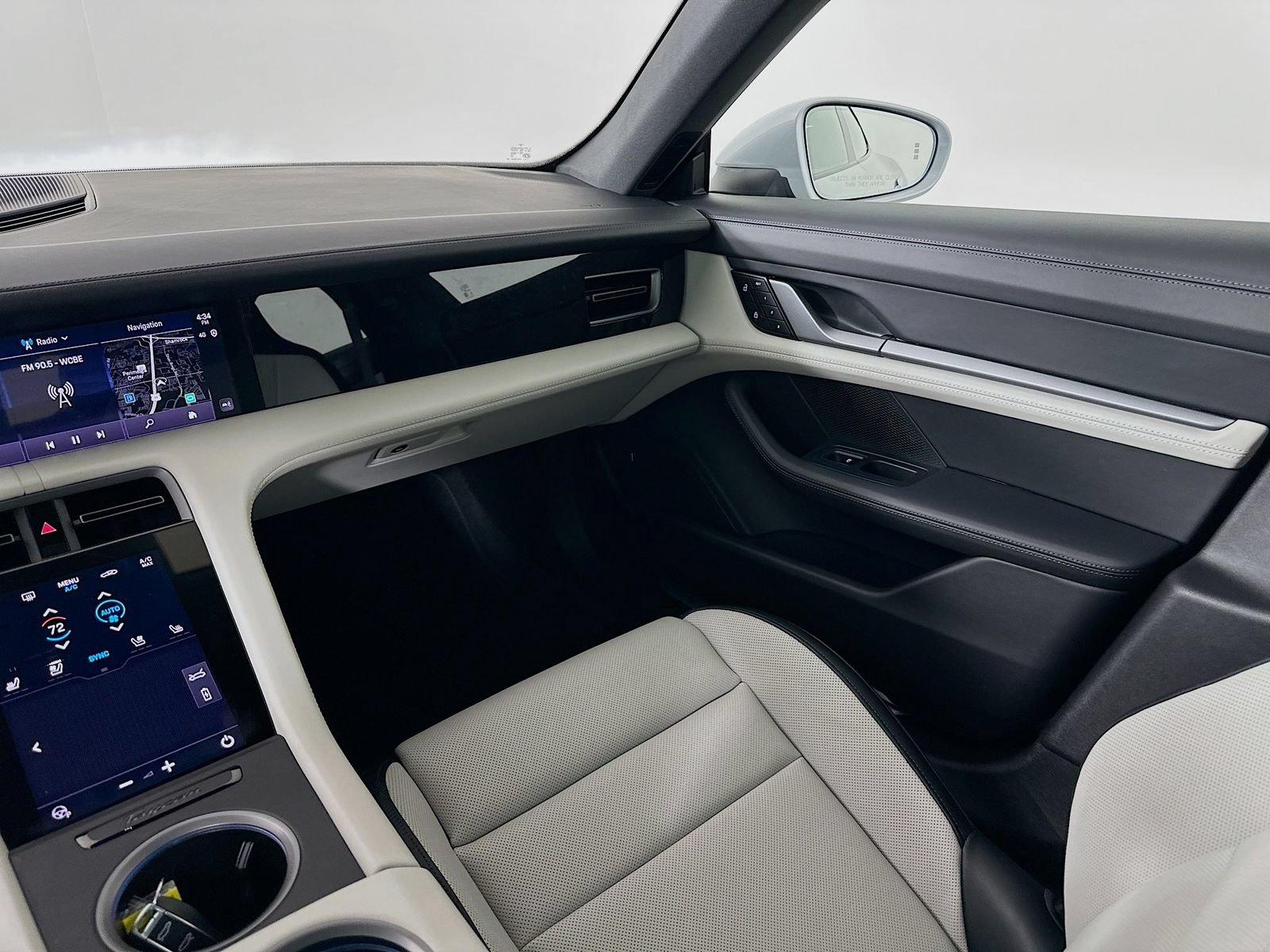 New 2026 Porsche Taycan AWD/4WD image 23