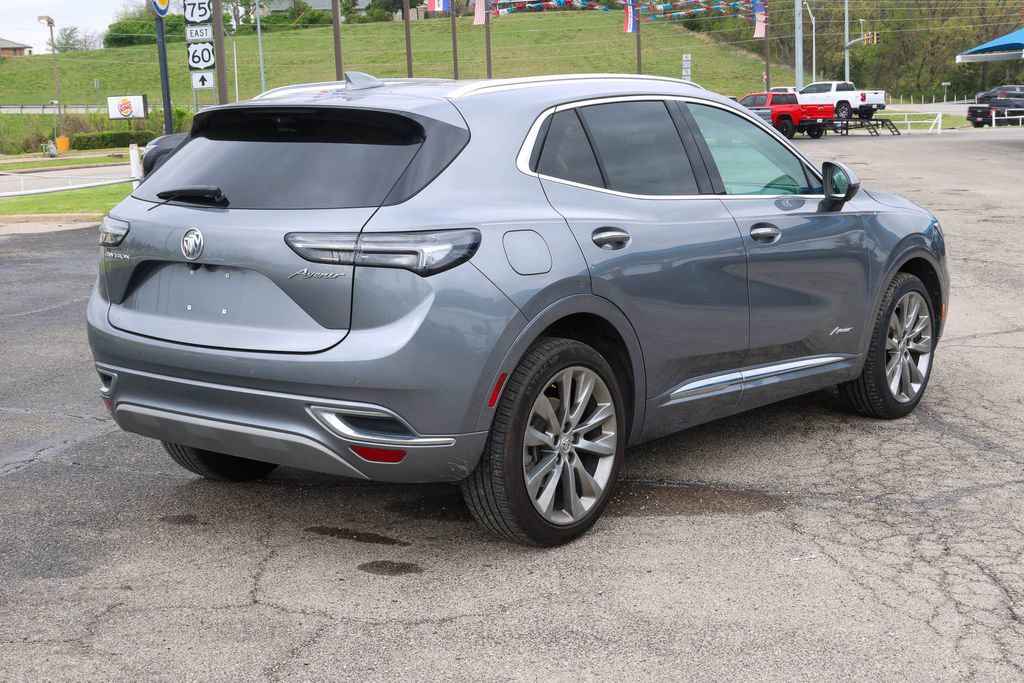 Used 2022 Buick Envision Avenir w/ Technology Package II image 6