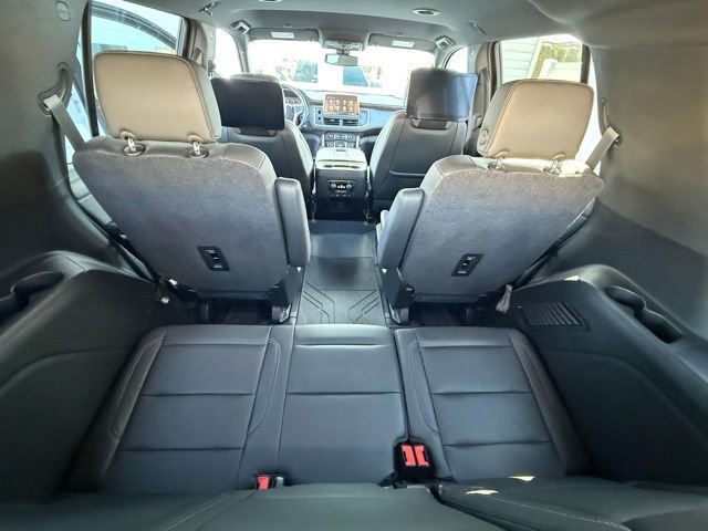 Used 2021 Chevrolet Tahoe Z71 w/ Rear Media and Nav Package image 14