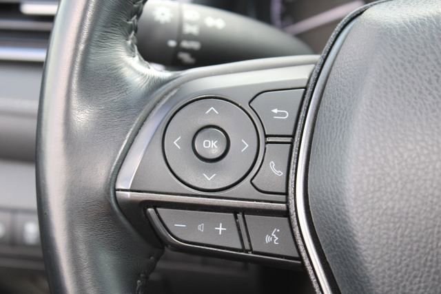 Used 2021 Toyota Camry SE w/ Carpet Mat Package (TMS) image 17