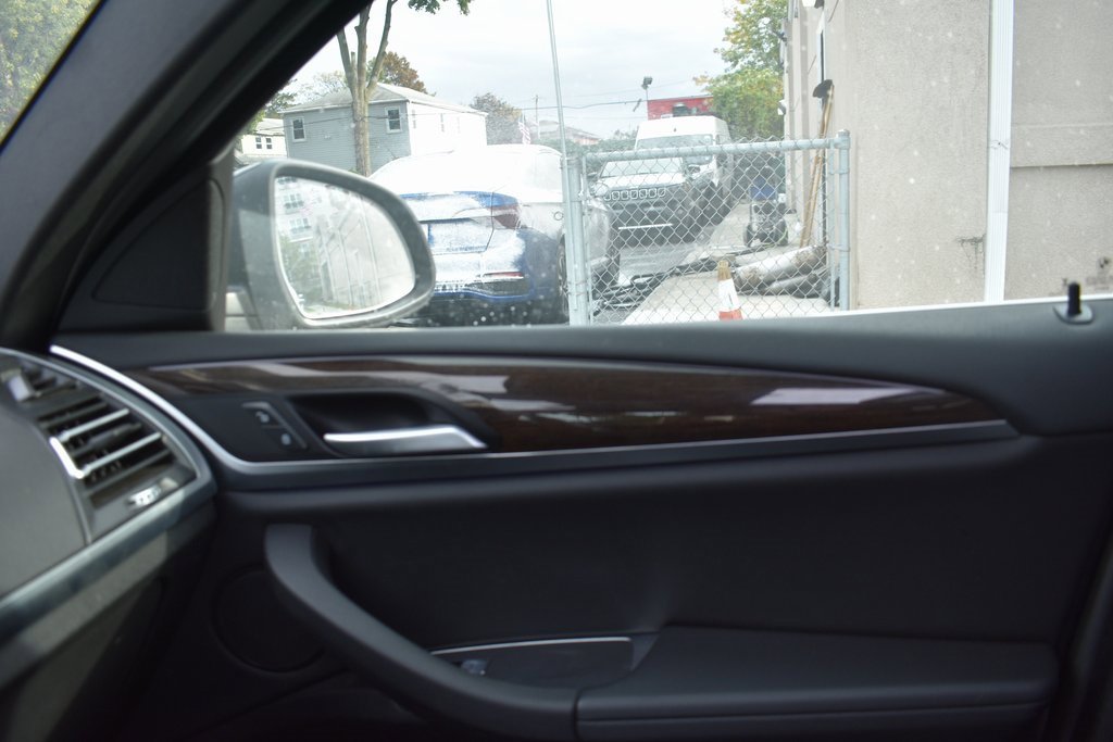 Used 2024 BMW X4 xDrive30i image 20