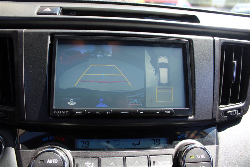 Used 2016 Toyota RAV4 SE w/ Advanced Technology Package AWD/4WD image 11