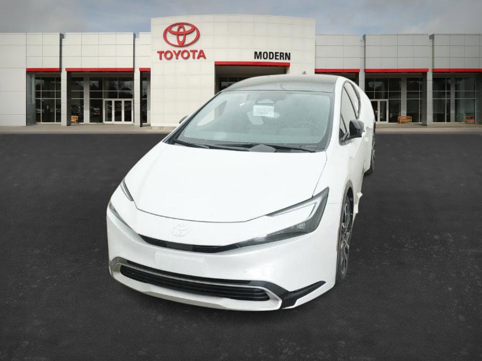 New 2026 Toyota Prius Plug-In Hybrid FWD image 5