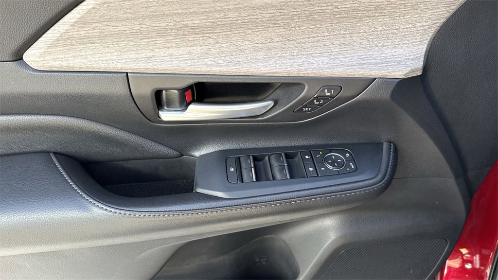 Used 2024 Toyota Grand Highlander FWD image 41