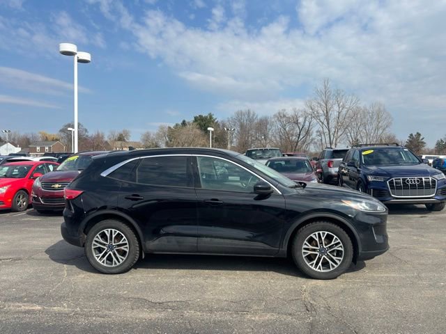 Used 2020 Ford Escape SEL image 4