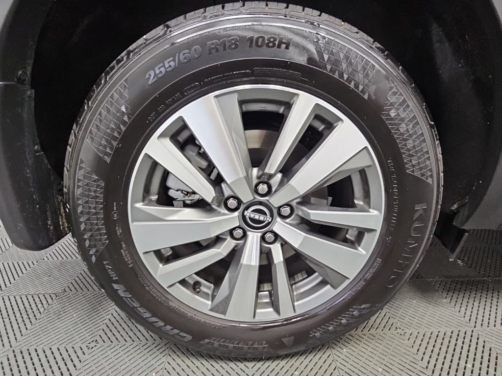 Used 2025 Nissan Pathfinder SL FWD image 48