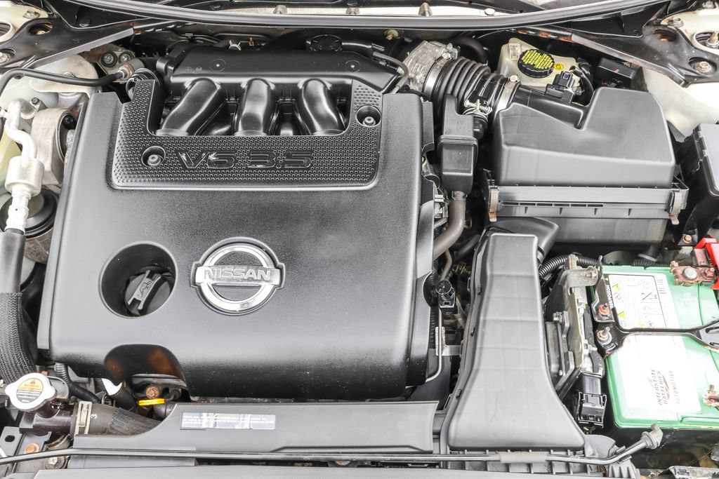 Used 2013 Nissan Altima 3.5 S FWD image 38