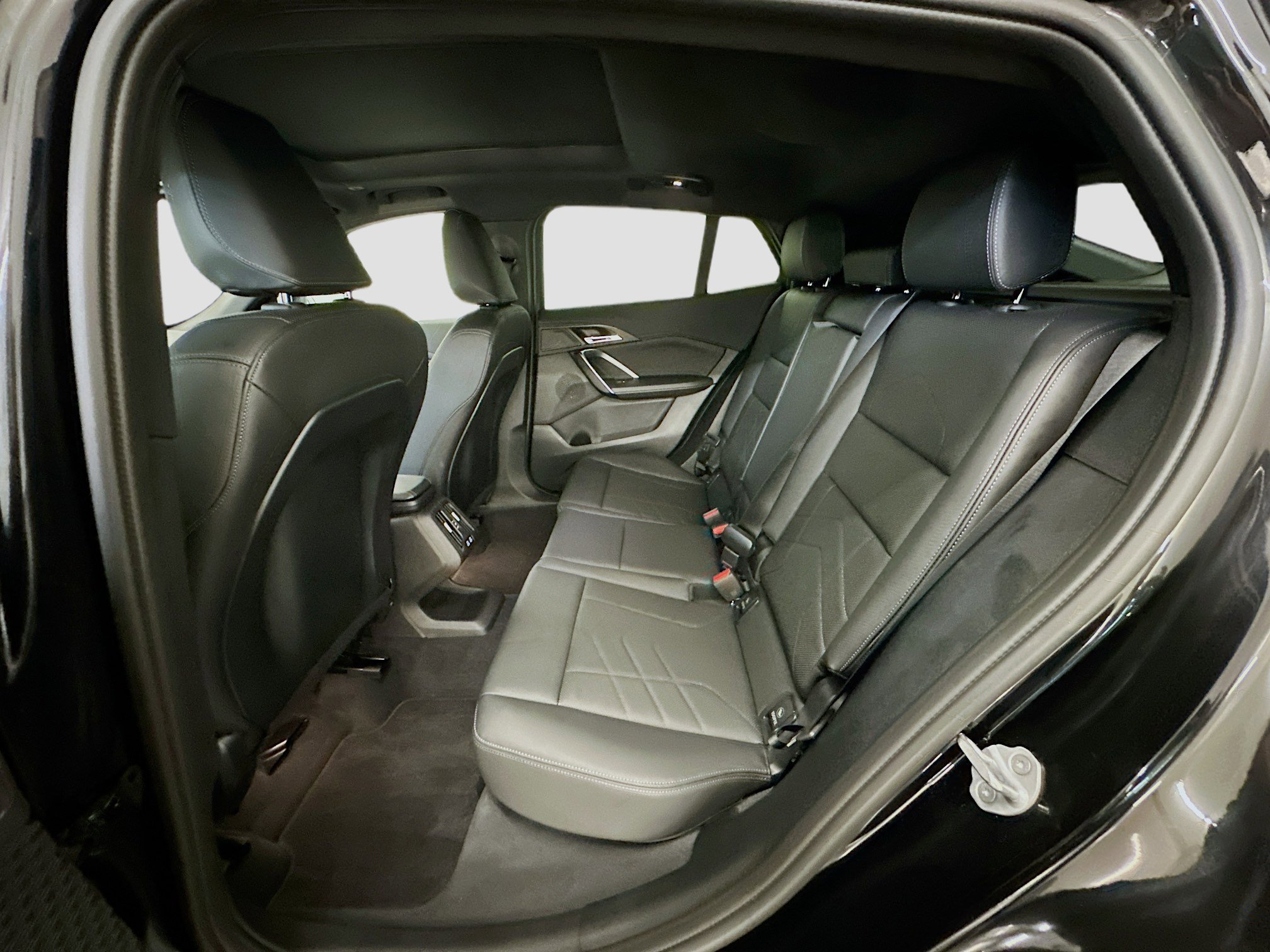 Used 2025 BMW X2 xDrive28i image 29