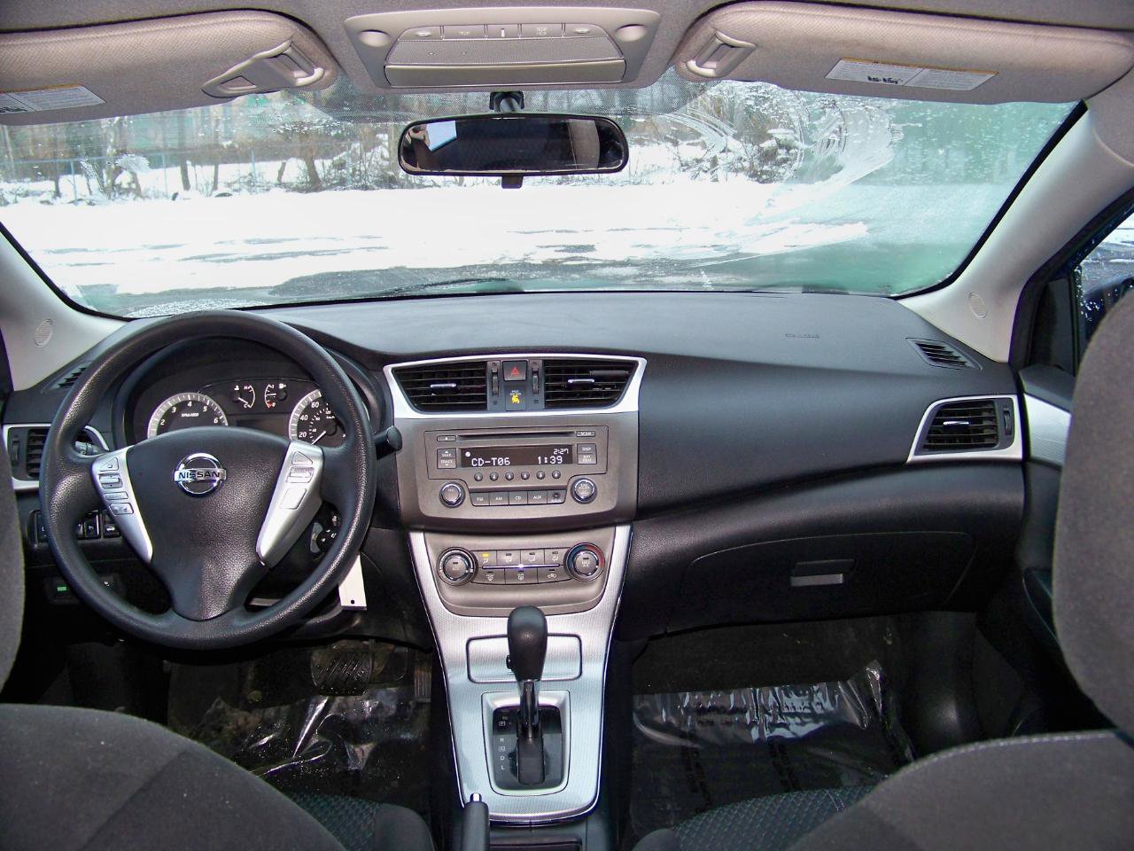 Used 2013 Nissan Sentra SR image 27