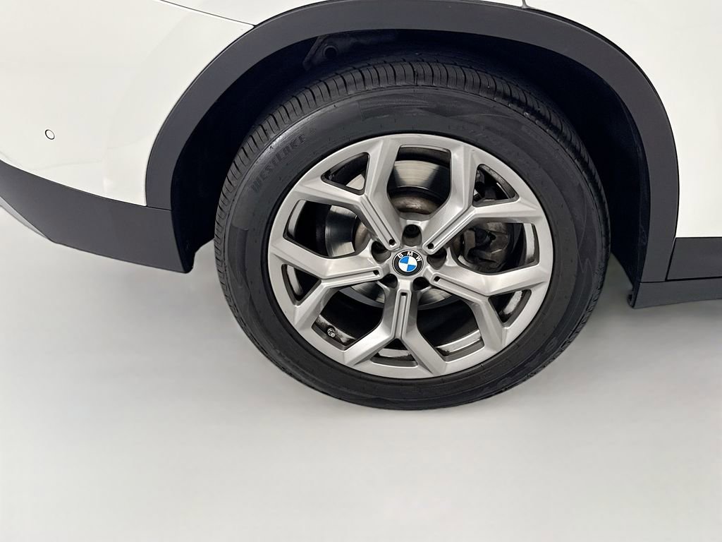 Used 2023 BMW X3 sDrive30i w/ Premium Package w/ZPA RWD image 32