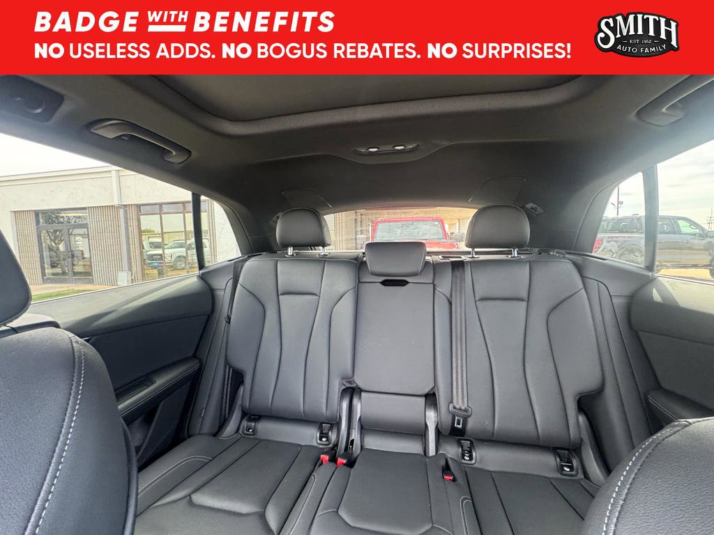 Used 2023 Audi Q8 Premium Plus AWD/4WD image 16