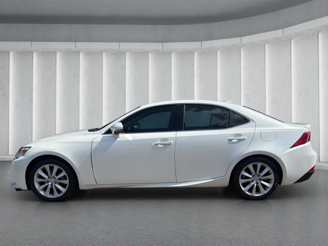 Used 2015 Lexus IS 200t image 2